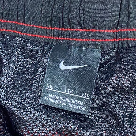 Nike Red Black Athletic Shorts XXL Mesh Lined Drawstring Waist - Picture 4 of 11